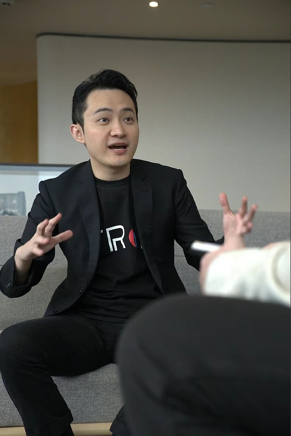 一、金融大佬们的真香定律