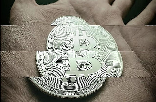 亲历FTX崩盘的48小时：一个职场新人的惊魂日记