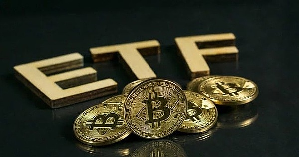 十年磨一剑：以太坊如何成为加密经济的地基？